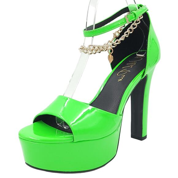 Wild Pair Women Maxene Ankle Strap Platform Charm Sandal US 8M Green Patent - Picture 1 of 6
